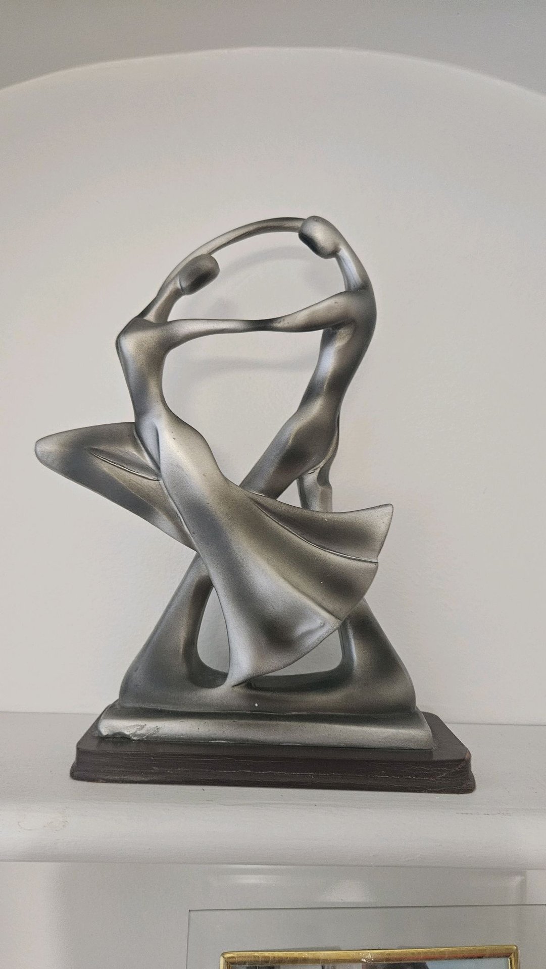 Escultura Decorativa Casal Dançarinos · Século XX - Modernismo Tardio 1970-2000 · Estado: Bom